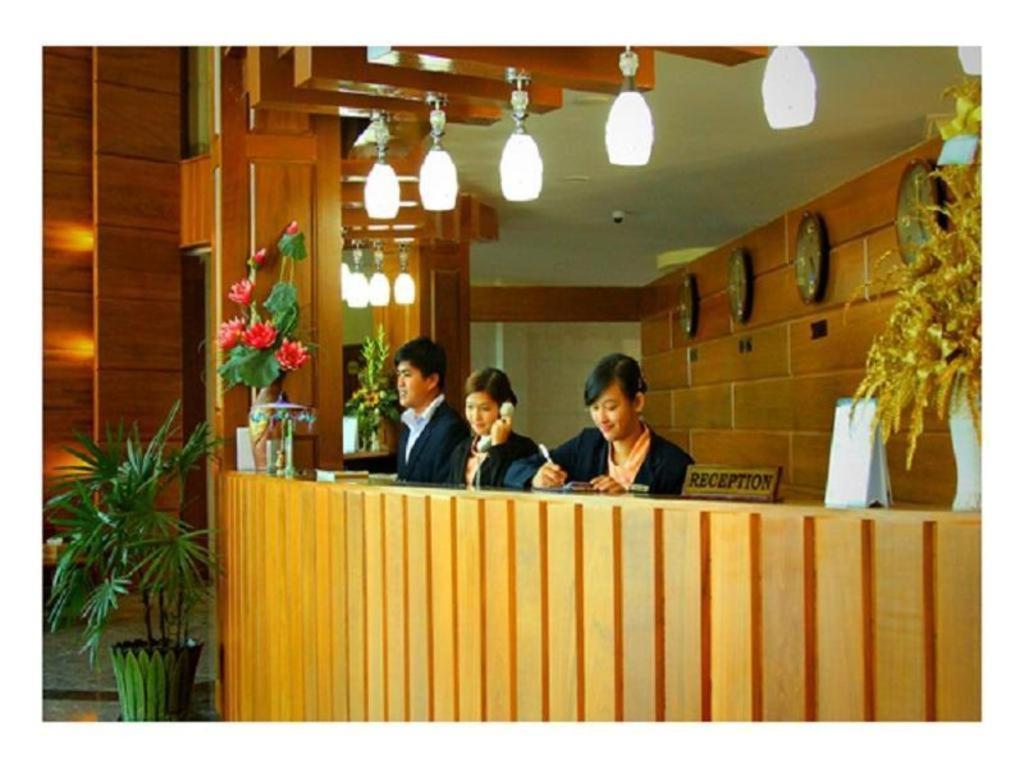 Myat Nan Yone Hotel Naypyidaw Exterior foto